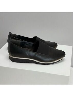 Hogl Australian brand black leather slip on grip sole comfort shoe size 10